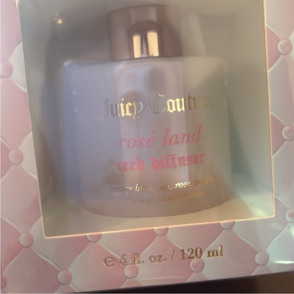 Juicy Couture Pink Reed Diffuser - Picture 3 of 6